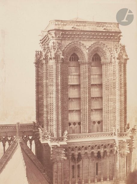 Charles Marville (1816-1879) (attribué à)
Tour nord de Notre-Dame de Paris, c. 1860. 
Épreuve sur papier albuminé, d’après négatif verre au collodion, contrecollée sur carton. 
36 x 27 cm 

Provenance :
Ancienne collection Eugène Viollet-le-Duc.