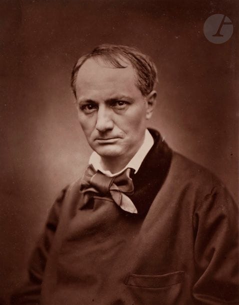 Étienne Carjat - Félix Nadar et divers
Album de la Galerie Contemporaine. 
Biographie et portraits.
Revue Illustrée, Paris, 1878.
Charles Baudelaire. Arsène Houssaye. Théodore de Banville. Chanzy. Ferdinand Fabre. Henri Monnier. Gondinet. E. Legouvé. L. Blanc. Octave Feuillet. Colonel Denfert-Rochereau. Spuller. 
Album grand in-4. Édition originale, reliure en toile titrée sur le premier plat. 12 photoglypties contrecollées sur cartons d’éditeur et montées sur onglets. Légendes imprimées sur les montages.
Format moyen : 23 x 18 cm