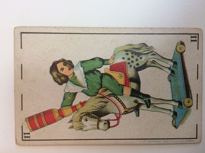 Jeu esp. à ens. de fantaisie (quilles, ballons, etc.) et enfants jouant pour les chocolats et cafés « Colomba » : Grande y Escribano, Madrid, début XXe s. ; 40/40 cartes, chromolithographie ; aux dos, photos de sportifs espagnols. BE. 
