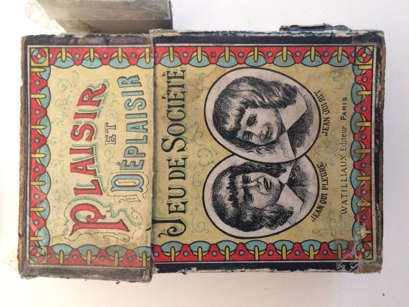Plaisir et Déplaisir : Watilliaux, Paris, c.1890 ; 42/42 cartes ; 100 x 64 mm ; lithographie en 2 couleurs ; boîte carton (scotchée…). BE. 