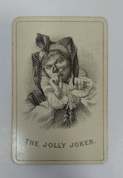 Trois jeux Dondorf : 241. Piquet No 151 : Dondorf, c.1912 ; 52/52 cartes + joker ; sali. + Portrait Dondorf : c.1906 ; 52/52 cartes ; BE. + Portrait No 422 : Dondorf, c.1930 ; 52/52 cartes ; étui. BE. 