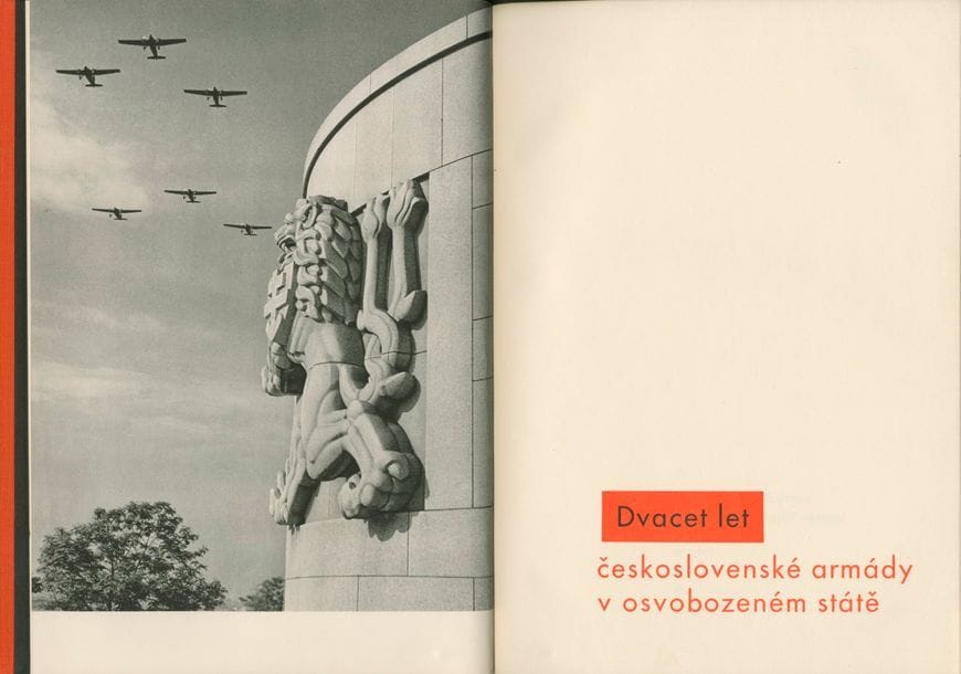 STUTNAR, LADISLAV (1897-1976) / JENICEK, JIRI (1895-1963)
Dvacet let ceskoslovenske armady v osvobozenem state. 
Orbis, 1938.
In-4 (30 x 22 cm). Édition originale de luxe demi-cuir. 234 pp. de textes et 72 photographies à pleine page reproduites en héliogravure. Reliure en demi-cuir blanc et tissu orange avec titre au dos, sous  emboîtage orange d'éditeur titré sur le dos.