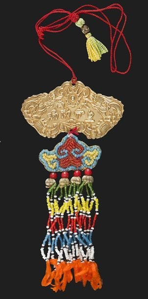 ANNAM 
Kim Kanh de 1re classe 
En vermeil, avec ses pampilles (accident à une).
66 x 39 mm
T.T.B. Règne de Bao Daï (1926-1945).