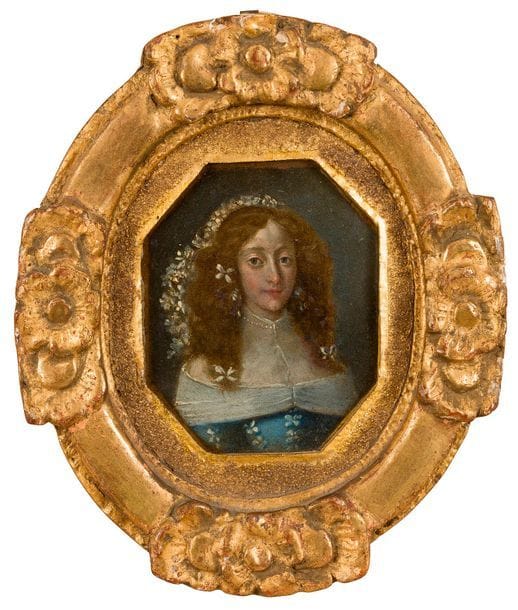 École espagnole du milieu du XVIIe siècle

Jeune femme, jeune mariée ?, aux longs cheveux coiffés de fleurs de jasmin, robe bleue cousue des mêmes fleurs blanches et guimpe transparente fermée sous le cou

Petit portrait à l'huile sur cuivre, octogonal, 7,8 x 6,3 cm, dans un cadre postérieur en bois doré sculpté de fleurs, ovale 15,5 x 13,3 cm



Provenance :

Vente Drouot Estimations, hôtel Drouot, 14 décembre 2012, n° 155.