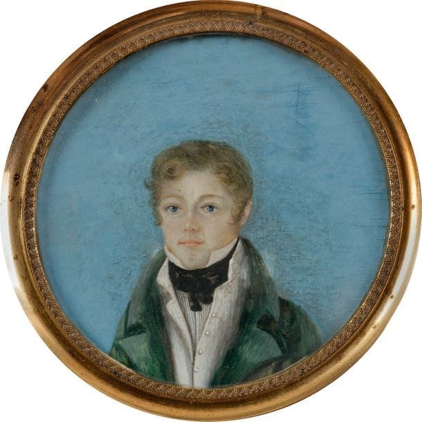 École française de la fin du XVIIIe siècle

Jeune Homme en costume marron et gilet rayé orange et noir, en buste de trois-quarts à droite sur fond gris-vert

Miniature sur ivoire de la fin du XVIIIe siècle, diam. 5,3 cm dans un cadre à miniature en bois noirci et visière de laiton doré, rect. 10,8 x 10,2 cm

On y joint : 

Deux portraits en buste de jeunes garçons, l'un en costume vert sur fond bleu (diam. à vue 7 cm; égrenures), l'autre en costume noir, cheveux poudrés, miniature sur ivoire du début du XXe siècle dans le goût du XVIIIe siècle, signée à droite " Müller ", diam. à vue 6,5 cm dans des cadres à miniatures en bois noirci et visières de laiton.