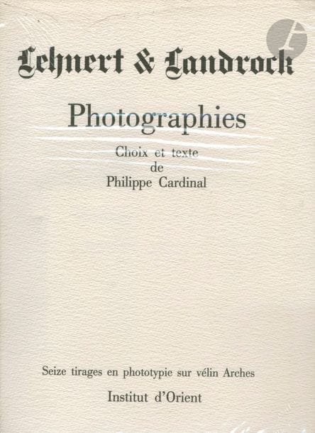 LEHNERT, RUDOLF FRANZ (1878-1948)
LANDROCK, ERNEST HEINRICH (1878-1966)
Photographies.
Institut d’Orient, 1985.
In-4 (37,5 x 28 cm). Portfolio composé de 
16 épreuves en phototypie sur vélin d’Arches (27 x 37 cm avec marges) dans leur pochette d’éditeur accompagné d’un ouvrage in-8 broché. Choix et texte de Philippe Cardinal. Exemplaire neuf dans son emballage cellophane.