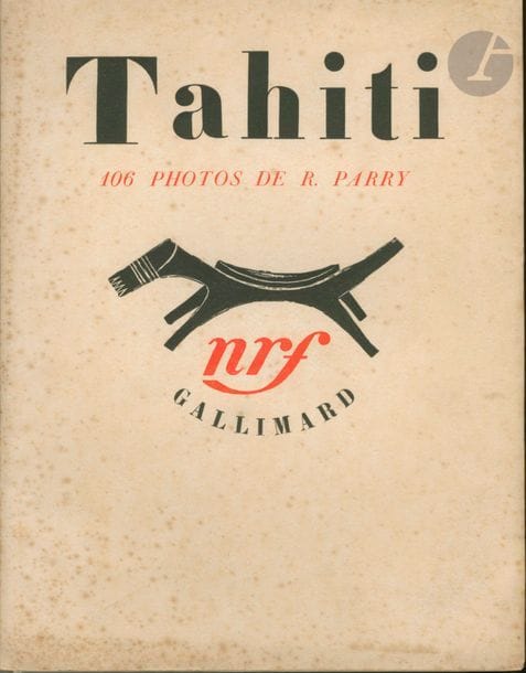 PARRY, ROGER (1905-1977)
Tahiti. 
Nrf, Gallimard, Paris, 1934. 
In-8 (26 x 20 cm). Édition originale, brochée. 98 pp. 94 photographies imprimées en héliogravure. Couverture souple titrée (rousseurs seulement sur la couverture).