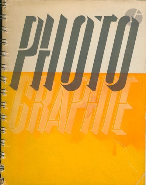 PHOTOGRAPHIE. 1931. 1932. 1936
3 volumes.
Arts et Métiers Graphiques. 
In-4 (31 x 24 cm). Éditions originales. Photographies imprimées en héliogravure. Reliures à spirales. Accidents et défauts d’usage sur les couvertures. Quelques planches imprimées seulement sur le recto (verso blanc) et quelques erreurs de montage par l’éditeur.