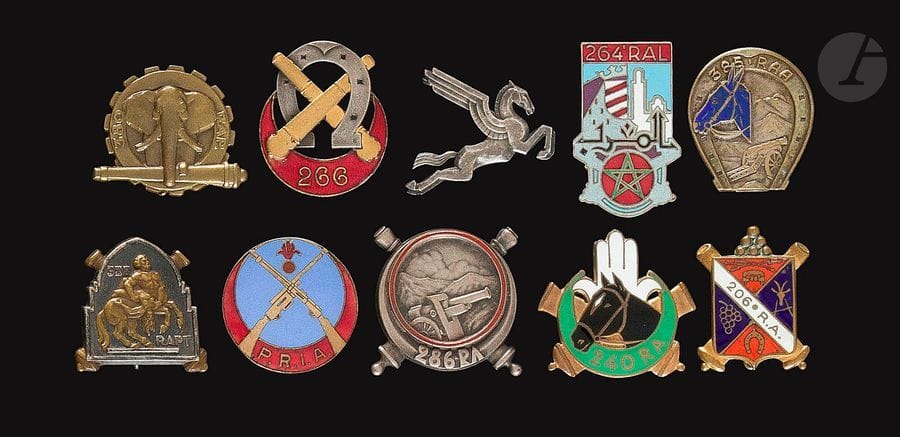 10 insignes Artillerie - 6e RAD (Augis), 206e Ralna (AB), 240e RA (AB), 264e RA L (AB), 266e RAA [SA], 286e RA (Dr Ber), 380e RAP (Dr Ber), 385e RAA (Drago), 388e RAPT (Dr Ber).
