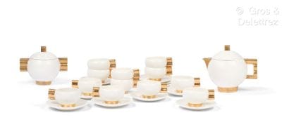 ROBJ PARIS
A 26-piece tea service comprising...