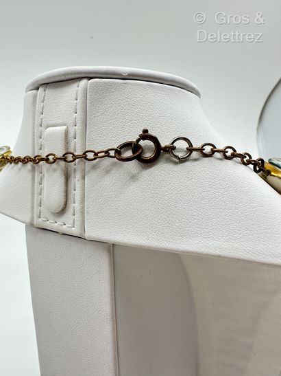 Denise GATARD (1908-1991)
Necklace with white...