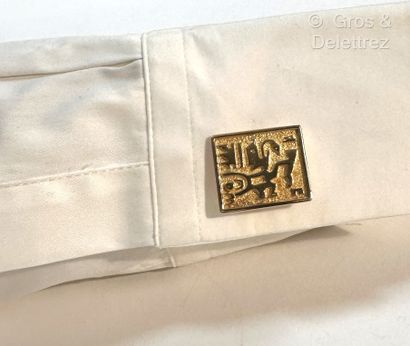 Oswaldo GUAYASAMIN (1919-1999)
Pair of cufflinks...