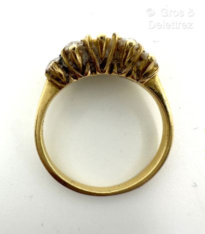 Travail français
Monture de bague en or jaune...