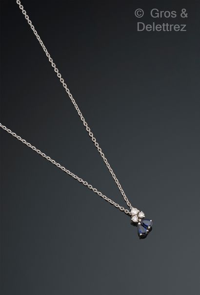 Travail français
Pendentif en or gris 750...