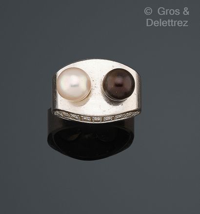 Bague « Toi et Moi » en or gris 750 millièmes...