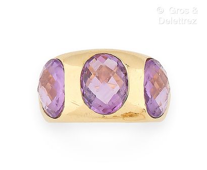 Travail italien
Bague boule en or jaune 750...