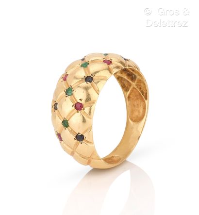 Bague jonc « Matelassée » en or jaune 750...