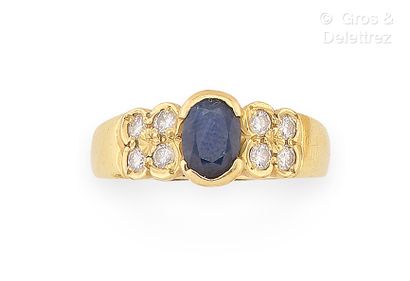 Travail français
Bague jonc en or jaune 750...