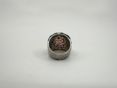 Importante bague bandeau en argent 800 millièmes...