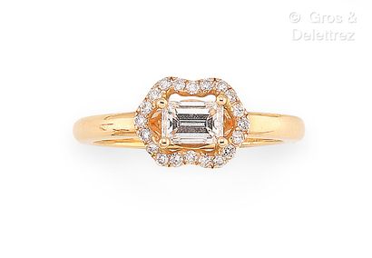 WASKOLL
Bague solitaire en or rose 750 millièmes...