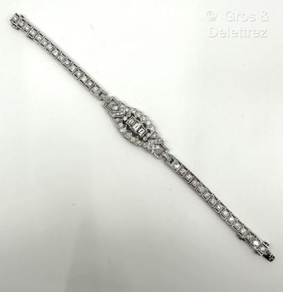 Travail des années 1950
Bracelet ligne en...