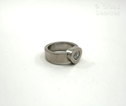 CHOPARD, Collection « Happy Diamond »
Bague...