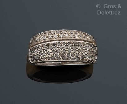 Bague bandeau godronnée en or rhodié 750...