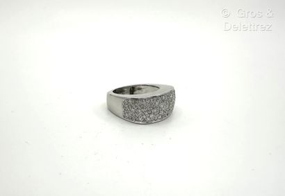 MAUBOUSSIN, Modèle « Sofia »
Bague jonc en...