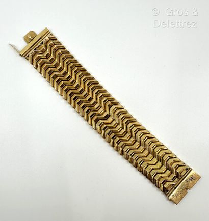Travail des années 1950
Bracelet ruban en...