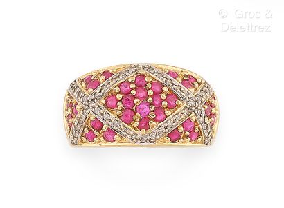 Bague jonc « Croisillons » en or jaune 750...