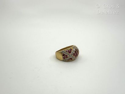 Bague jonc « Croisillons » en or jaune 750...