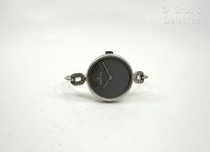 RICHARDS-ZEGER
Bracelet-montre vintage de...
