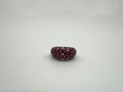 Bague boule en or rose 750 millièmes pavée...