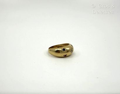 Bague jonc bombée en or jaune 750 millièmes,...