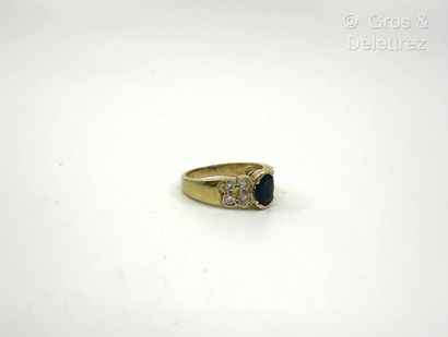 Travail français
Bague jonc en or jaune 750...