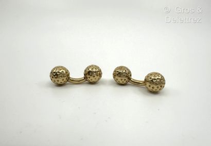 HERMES Paris, Modèle « Balles de golf »
Paire...