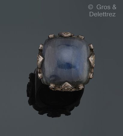 Bague d’artiste en argent noirci 800 millièmes...