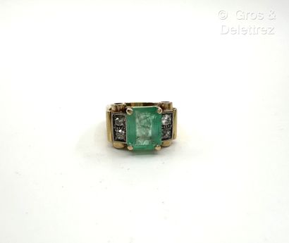 Travail des années 1940
Bague « Tank » en...