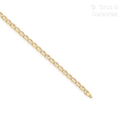 Travail italien
Bracelet en or jaune 750...