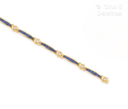 Bracelet ligne en or jaune 750 millièmes...