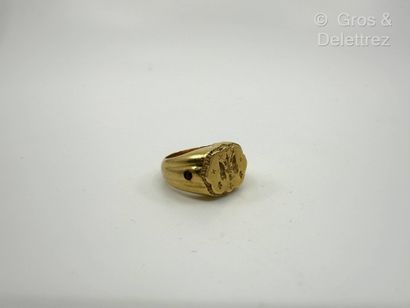 Bague Chevalière polylobée en or jaune 750...