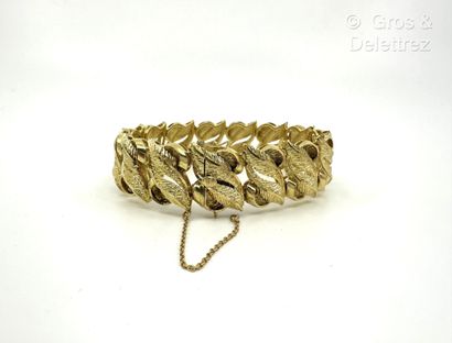 Bracelet ruban en or jaune 750 millièmes...