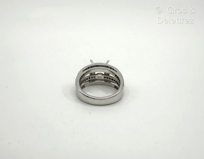 WASKOLL
Monture de bague bandeau en or gris...