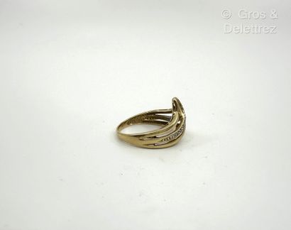 Bague « Boucle » en or jaune et or gris 750...