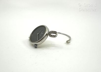 RICHARDS-ZEGER
Bracelet-montre vintage de...