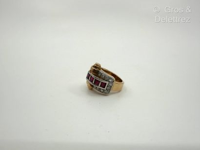 Travail français des années 1940
Bague «...