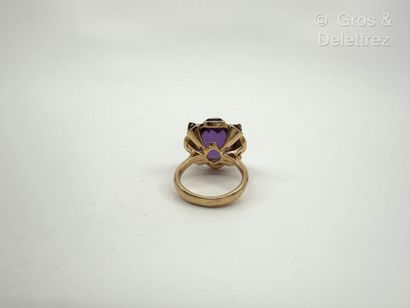 Bague de cocktail en or rose 750 millièmes...