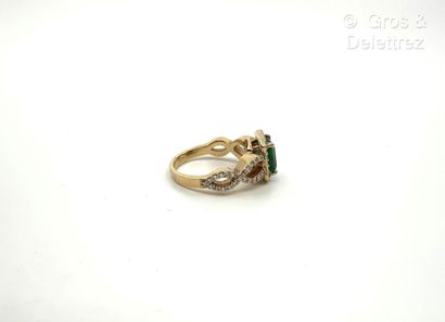 Travail français
Bague en or rose 750 millièmes...