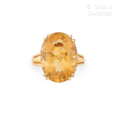 Bague de cocktail en fils d’or jaune 750...