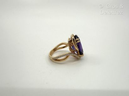 Travail français
Bague de cocktail à lignes...